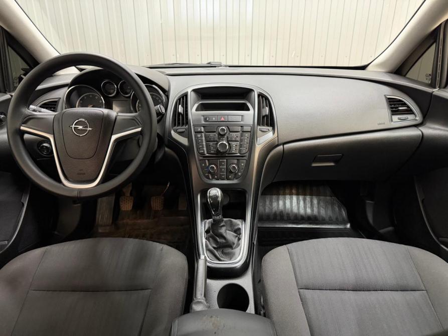 Opel Astra J Рестайлинг Магнитогорск  - изображение 9