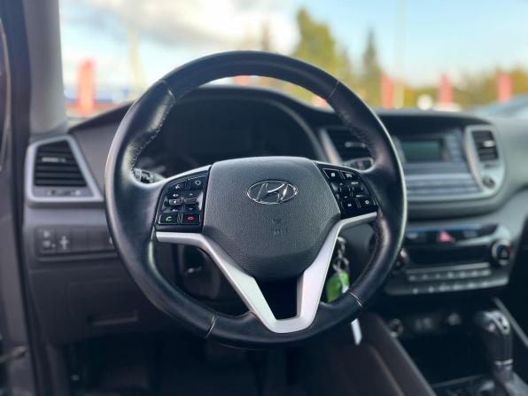 Hyundai Tucson III с пробегом 2018 года, цена 2 230 000 рублей, 133300 км, внедорожник, Автокод Объявления