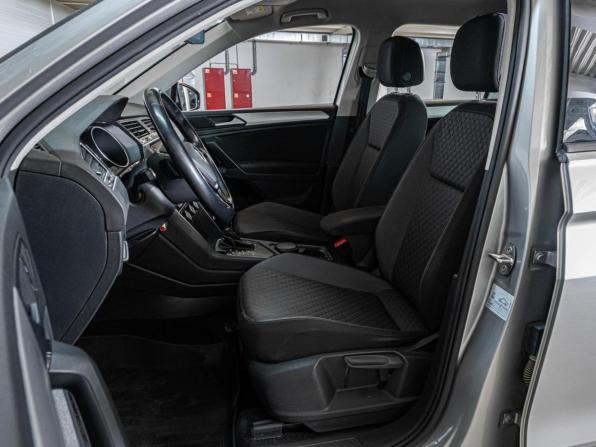 Volkswagen Tiguan II с пробегом 2019 года, цена 2 299 000 рублей, 90246 км, внедорожник, Автокод Объявления