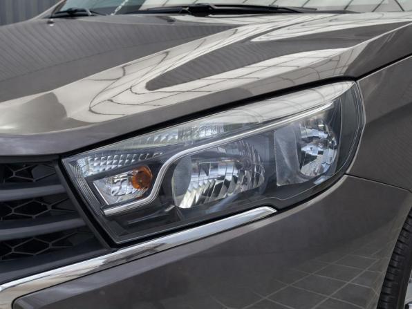Lada (ВАЗ) Vesta I с пробегом 2018 года, цена 857 000 рублей, 147500 км, седан, Автокод Объявления