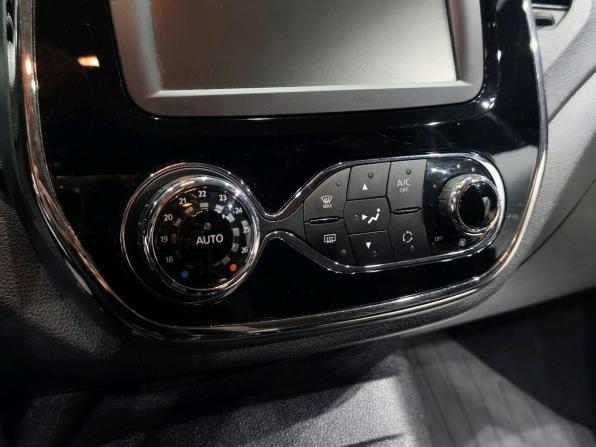 Renault Kaptur I с пробегом 2019 года, цена 1 490 000 рублей, 156439 км, внедорожник, Автокод Объявления