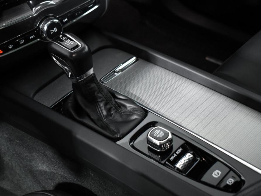 Volvo XC60 II Санкт-Петербург  - изображение 11