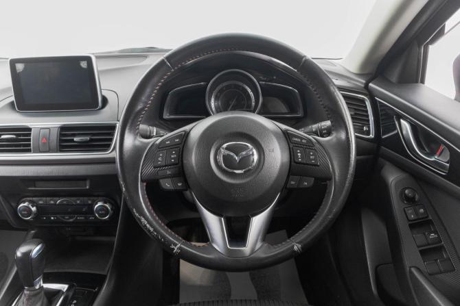 Mazda Axela III с пробегом 2015 года, цена 1 469 000 рублей, 133000 км, седан, Автокод Объявления