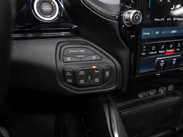 Ram 1500 V Рестайлинг с пробегом 2024 года, цена 8 900 000 рублей, 50 км, пикап, Автокод Объявления