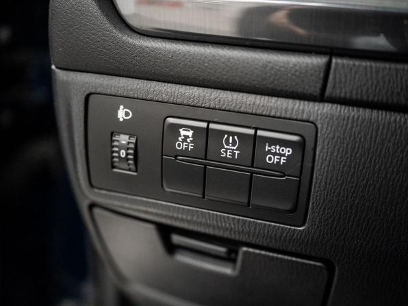 Mazda 6 III (GJ) с пробегом 2014 года, цена 1 400 000 рублей, 212854 км, седан, Автокод Объявления