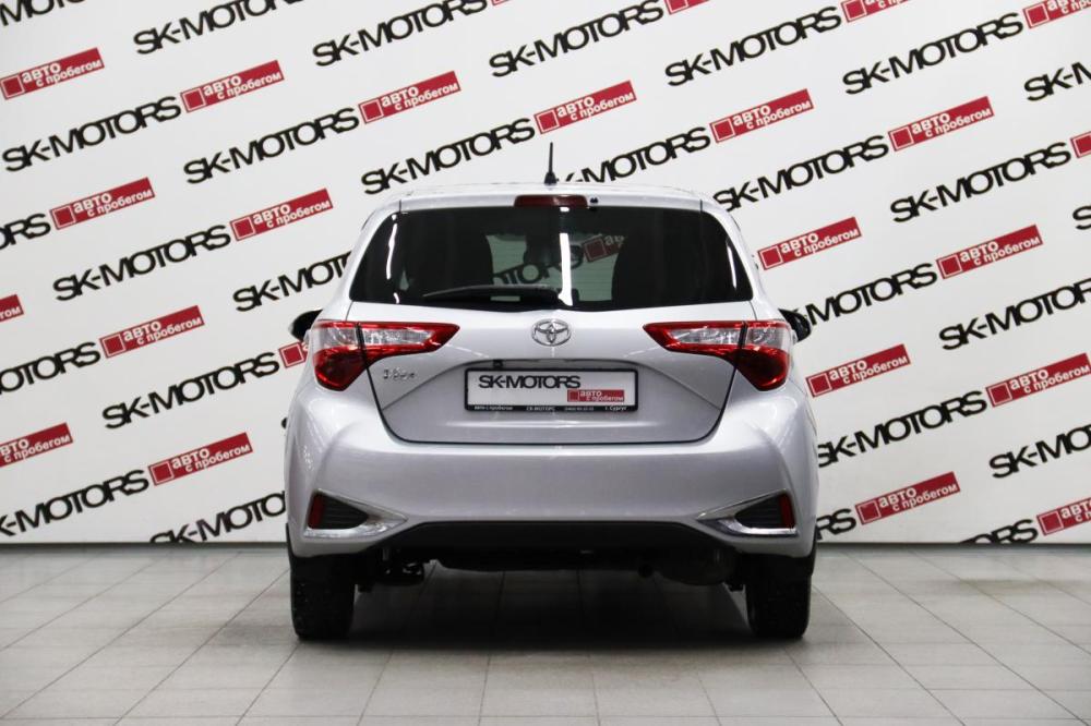 Toyota Vitz III (XP130) Рестайлинг 2 Сургут  - изображение 4