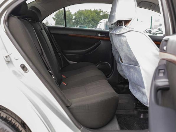 Toyota Avensis II Рестайлинг с пробегом 2006 года, цена 840 000 рублей, 229331 км, седан, Автокод Объявления