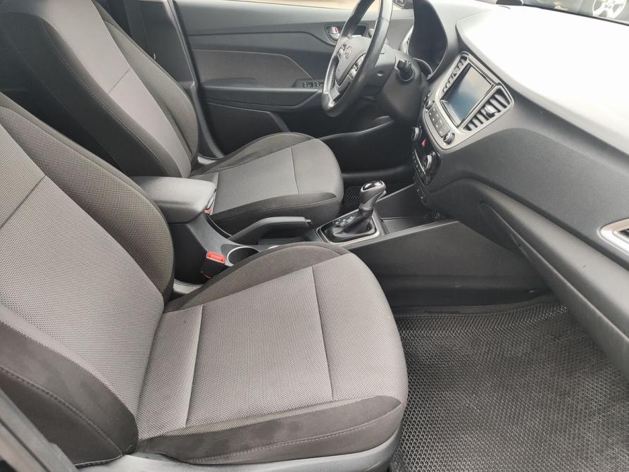 Hyundai Solaris II Москва  - изображение 9