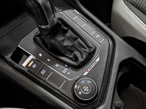 Volkswagen Tiguan II с пробегом 2019 года, цена 2 650 000 рублей, 79091 км, внедорожник, Автокод Объявления