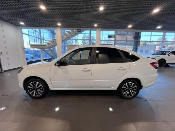 Lada (ВАЗ) Granta I Рестайлинг с пробегом 2023 года, цена 975 000 рублей, 61641 км, лифтбек, Автокод Объявления
