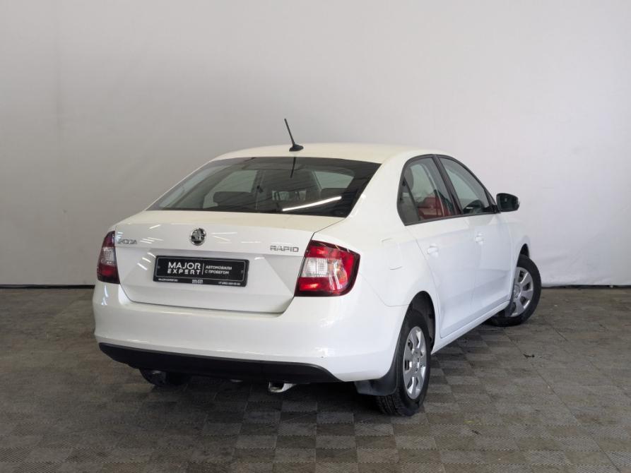 Skoda Rapid I Рестайлинг Москва  - изображение 9