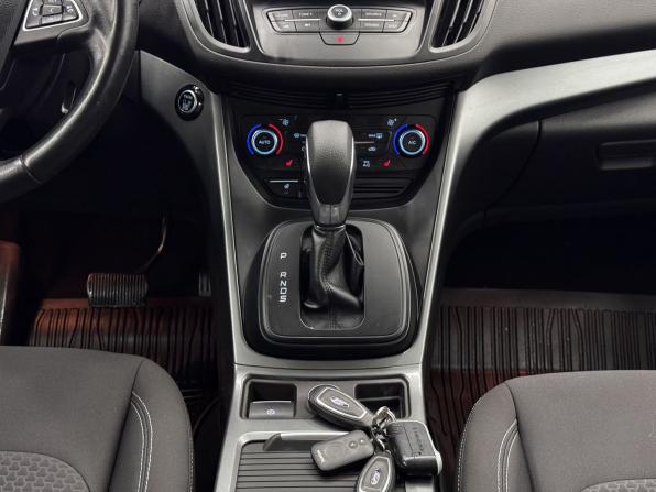 Ford Kuga II Рестайлинг с пробегом 2018 года, цена 1 862 000 рублей, 99652 км, внедорожник, Автокод Объявления