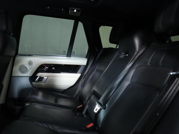 Land Rover Range Rover IV Рестайлинг с пробегом 2018 года, цена 4 850 010 рублей, 255115 км, внедорожник, Автокод Объявления