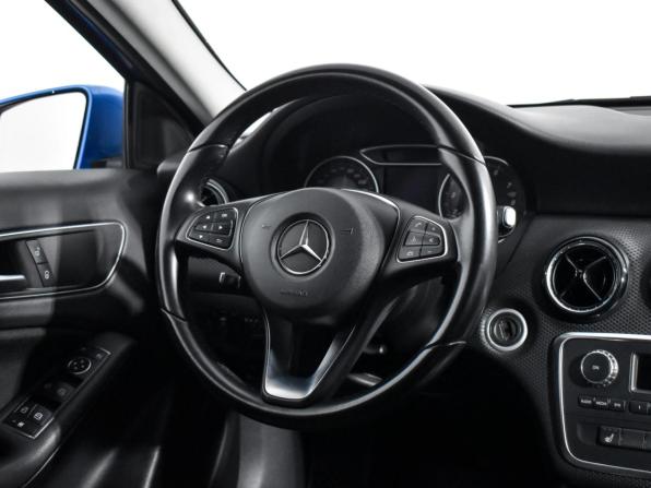 Mercedes-Benz A-Класс III (W176) Рестайлинг с пробегом 2015 года, цена 1 548 790 рублей, 101125 км, хэтчбек, Автокод Объявления