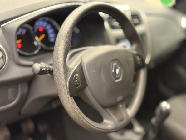 Renault Sandero II с пробегом 2016 года, цена 925 000 рублей, 71000 км, хэтчбек, Автокод Объявления