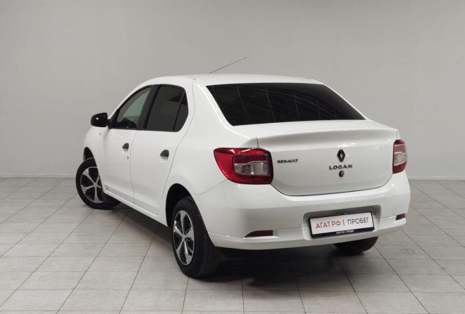 Renault Logan II с пробегом 2018 года, цена 750 000 рублей, 161958 км, седан, Автокод Объявления