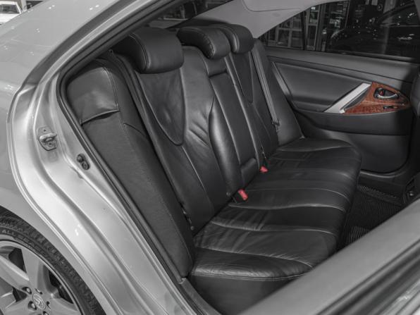 Toyota Camry VI (XV40) Рестайлинг с пробегом 2009 года, цена 930 000 рублей, 383750 км, седан, Автокод Объявления