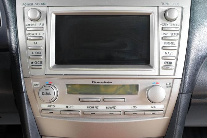 Toyota Camry VI (XV40) Рестайлинг с пробегом 2011 года, цена 1 559 000 рублей, 167000 км, седан, Автокод Объявления