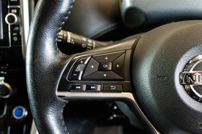 Nissan Serena V (C27) с пробегом 2018 года, цена 1 470 000 рублей, 323845 км, минивэн, Автокод Объявления