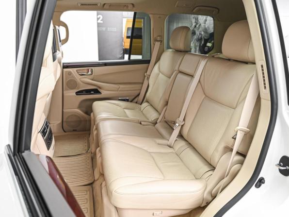 Lexus LX III Рестайлинг с пробегом 2015 года, цена 8 450 111 рублей, 78679 км, внедорожник, Автокод Объявления