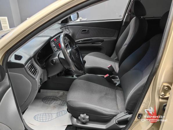 Kia Rio II Рестайлинг с пробегом 2010 года, цена 466 000 рублей, 222000 км, хэтчбек, Автокод Объявления