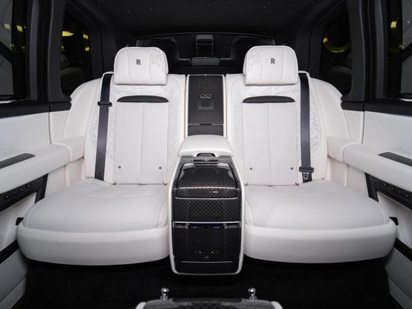 Rolls-Royce Cullinan I Рестайлинг с пробегом 2025 года, цена 67 500 000 рублей, 449 км, внедорожник, Автокод Объявления