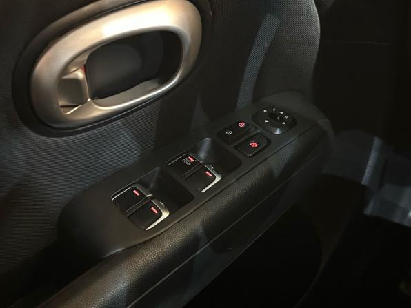 Kia Soul II Рестайлинг с пробегом 2017 года, цена 1 499 990 рублей, 72474 км, хэтчбек, Автокод Объявления