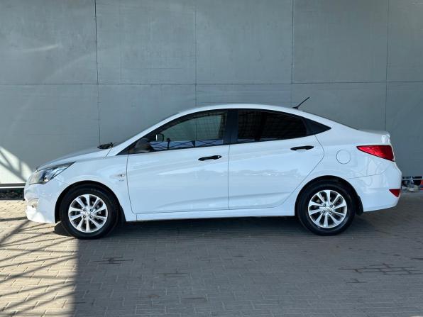 Hyundai Solaris I Рестайлинг с пробегом 2014 года, цена 1 070 000 рублей, 96600 км, седан, Автокод Объявления