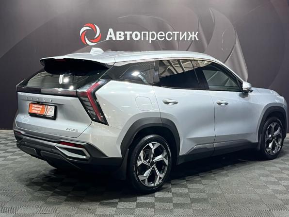 Geely Atlas II с пробегом 2024 года, цена 2 380 000 рублей, 60048 км, внедорожник, Автокод Объявления