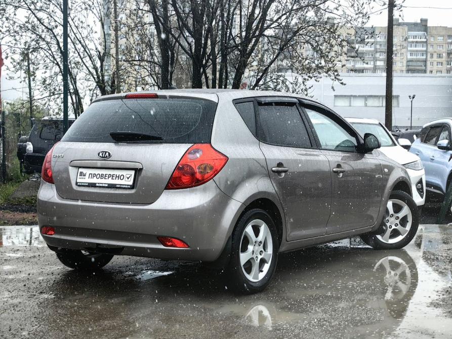 Kia Ceed I Санкт-Петербург  - изображение 6