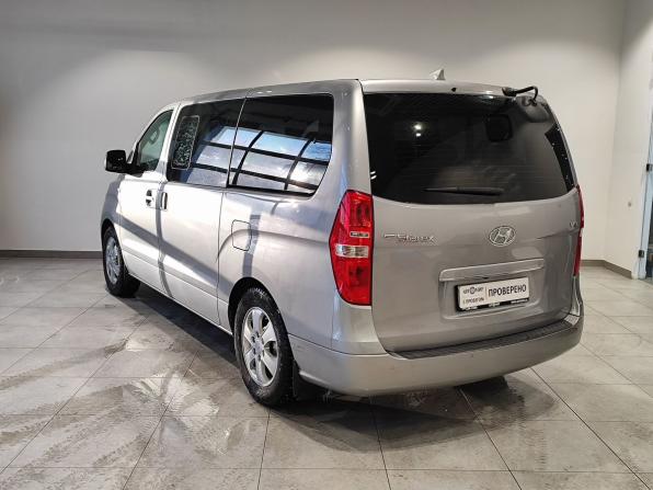 Hyundai Grand Starex I Рестайлинг 2 с пробегом 2019 года, цена 2 849 000 рублей, 103383 км, минивэн, Автокод Объявления