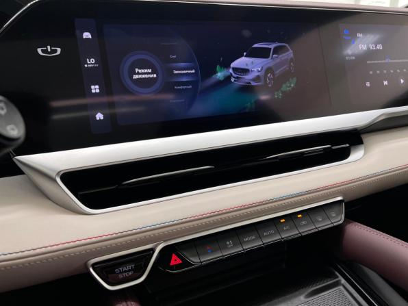 Geely Monjaro I с пробегом 2024 года, цена 3 490 000 рублей, 74047 км, внедорожник, Автокод Объявления