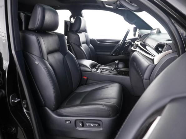 Lexus LX III Рестайлинг 2 с пробегом 2020 года, цена 8 199 077 рублей, 146162 км, внедорожник, Автокод Объявления
