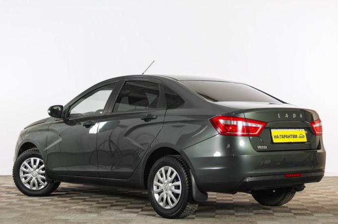 Lada (ВАЗ) Vesta I с пробегом 2017 года, цена 949 000 рублей, 100000 км, седан, Автокод Объявления