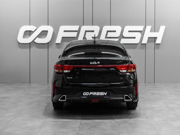 Kia Rio IV Рестайлинг с пробегом 2022 года, цена 1 559 000 рублей, 137214 км, седан, Автокод Объявления