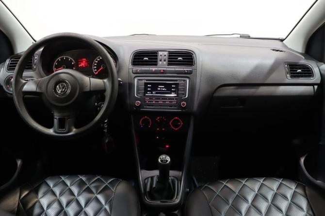 Volkswagen Polo V с пробегом 2012 года, цена 579 000 рублей, 220000 км, седан, Автокод Объявления