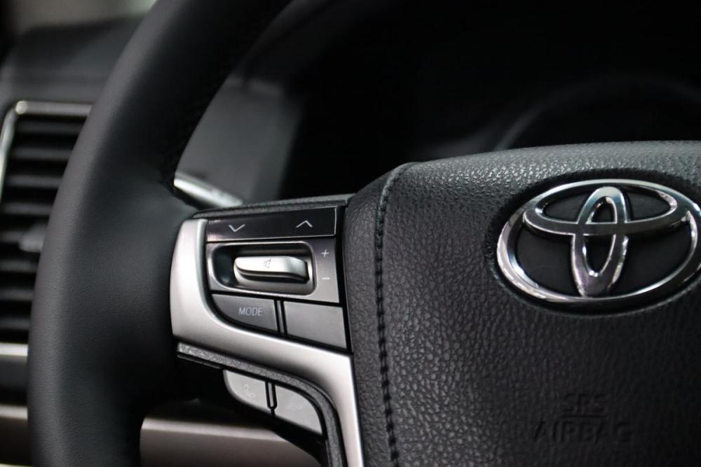 Toyota Land Cruiser 200 Series Рестайлинг 2 Сургут  - изображение 18