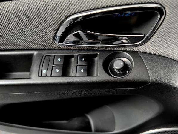 Chevrolet Cruze I Рестайлинг с пробегом 2013 года, цена 699 000 рублей, 156951 км, хэтчбек, Автокод Объявления