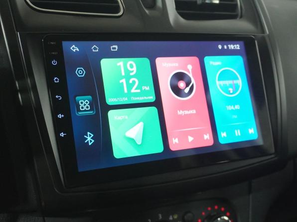 Renault Sandero II Рестайлинг с пробегом 2019 года, цена 1 097 000 рублей, 105000 км, хэтчбек, Автокод Объявления
