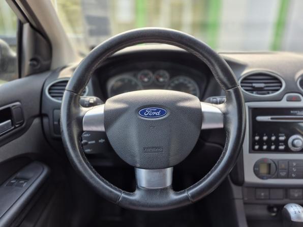 Ford Focus II с пробегом 2007 года, цена 390 000 рублей, 223259 км, хэтчбек, Автокод Объявления