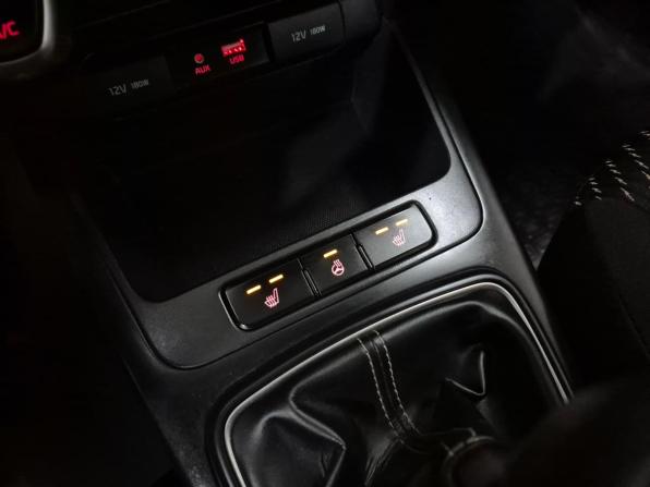 Kia Rio IV с пробегом 2019 года, цена 1 340 000 рублей, 100056 км, седан, Автокод Объявления
