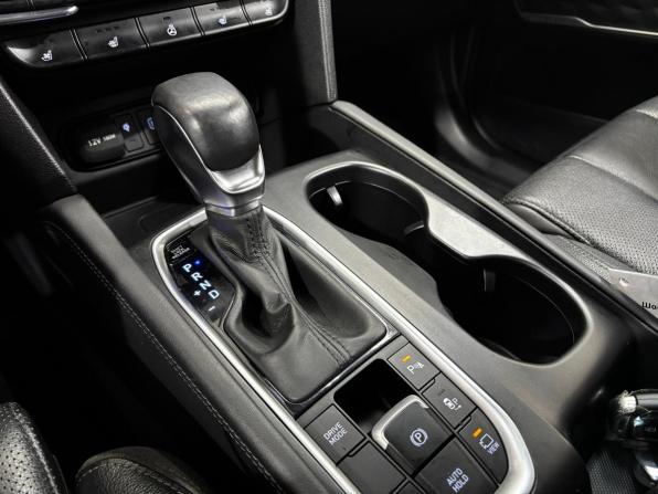 Hyundai Santa Fe IV с пробегом 2019 года, цена 3 150 000 рублей, 118804 км, внедорожник, Автокод Объявления