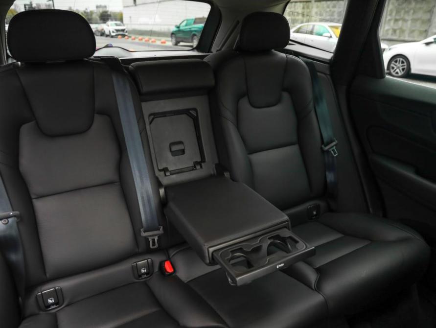 Volvo XC60 II Рестайлинг Санкт-Петербург  - изображение 28