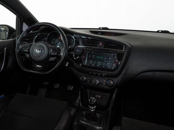 Kia Ceed GT I Рестайлинг с пробегом 2017 года, цена 1 563 000 рублей, 139500 км, хэтчбек, Автокод Объявления