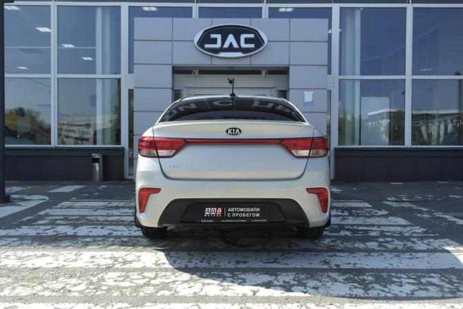 Kia Rio IV с пробегом 2020 года, цена 1 390 000 рублей, 78000 км, седан, Автокод Объявления