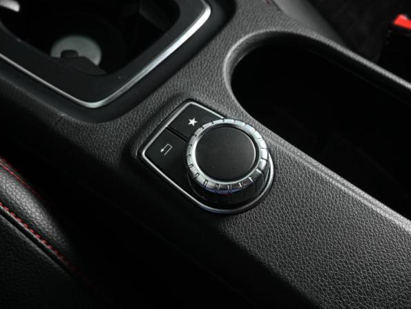 Mercedes-Benz CLA I (C117 X117) Рестайлинг с пробегом 2016 года, цена 2 149 000 рублей, 84444 км, седан, Автокод Объявления