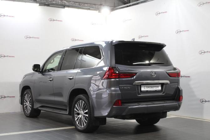 Lexus LX III Рестайлинг 2 с пробегом 2020 года, цена 12 300 000 рублей, 97000 км, внедорожник, Автокод Объявления