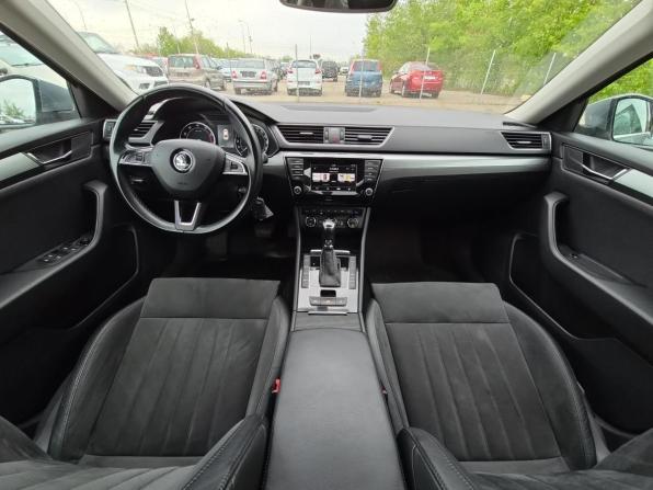Skoda Superb III с пробегом 2015 года, цена 1 680 000 рублей, 112057 км, лифтбек, Автокод Объявления