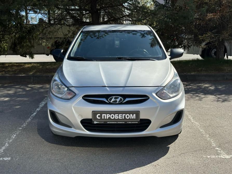 Hyundai Solaris I Санкт-Петербург  - изображение 2