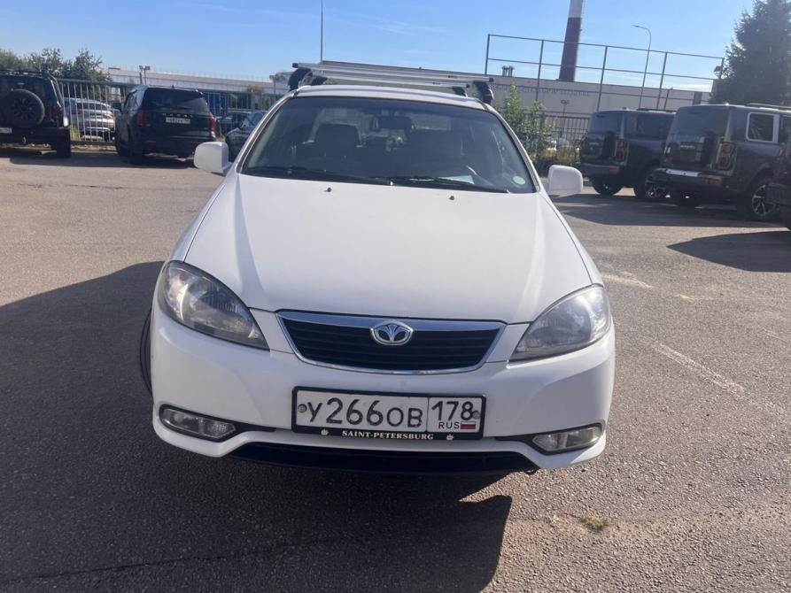 Daewoo Gentra II Санкт-Петербург  - изображение 1